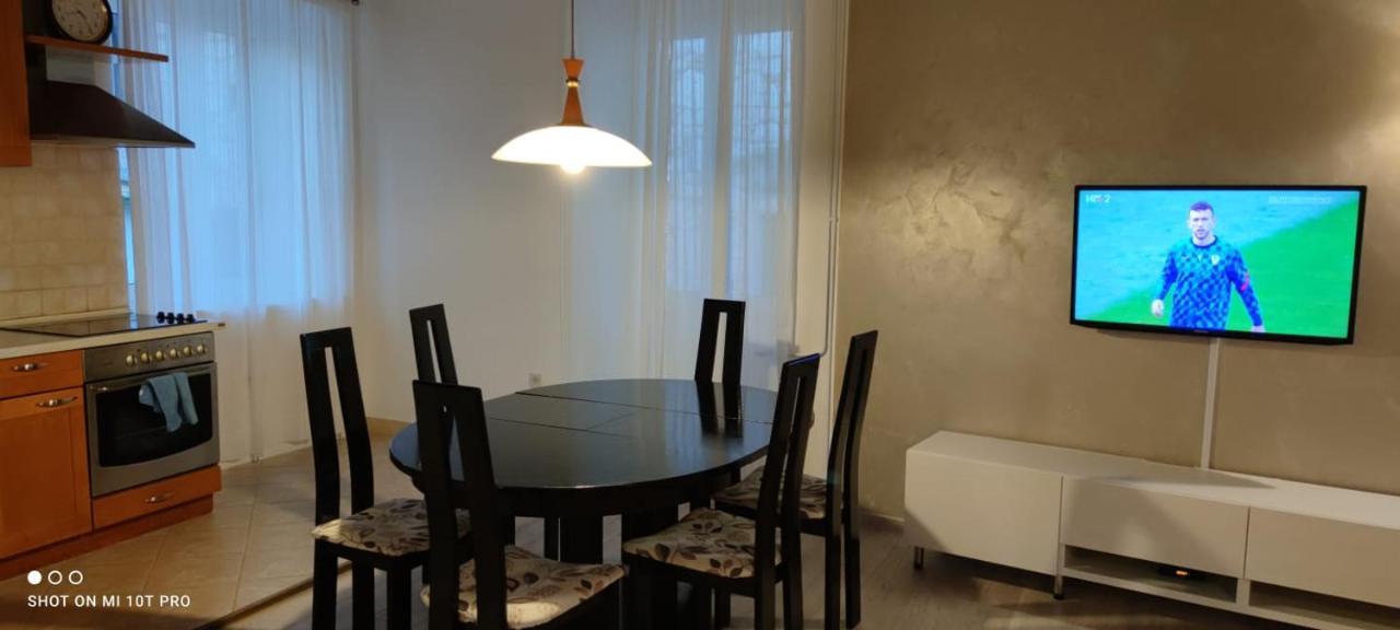 Apartman R&R,3 Room Apartman In The Center Sibenik Exterior photo